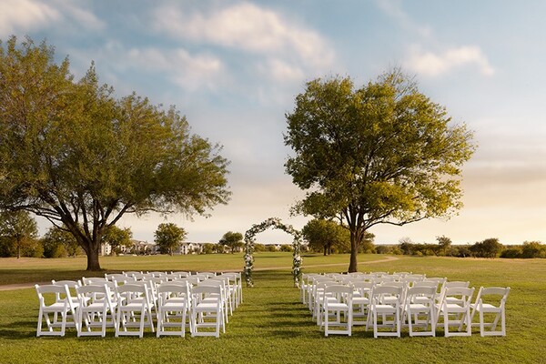 The Mockingbird Room at Plum Creek