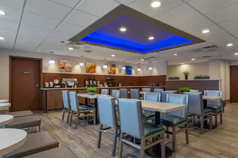 Comfort Inn & Mainstay Suites Horsham