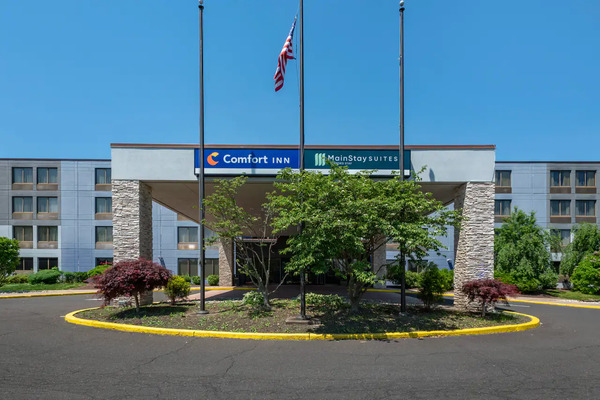 Comfort Inn & Mainstay Suites Horsham