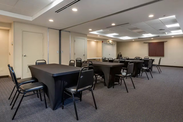 Comfort Inn & Mainstay Suites Horsham