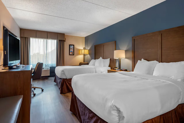 Comfort Inn & Mainstay Suites Horsham