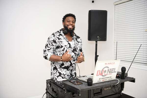 Mix Wave Productions LLC