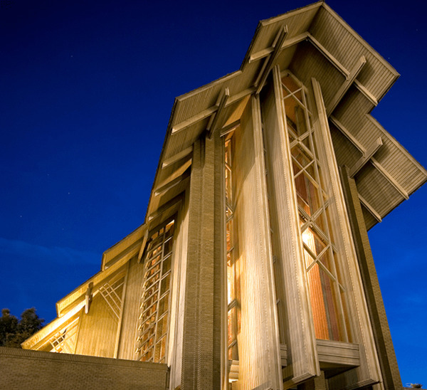 Marty Leonard Community Chapel