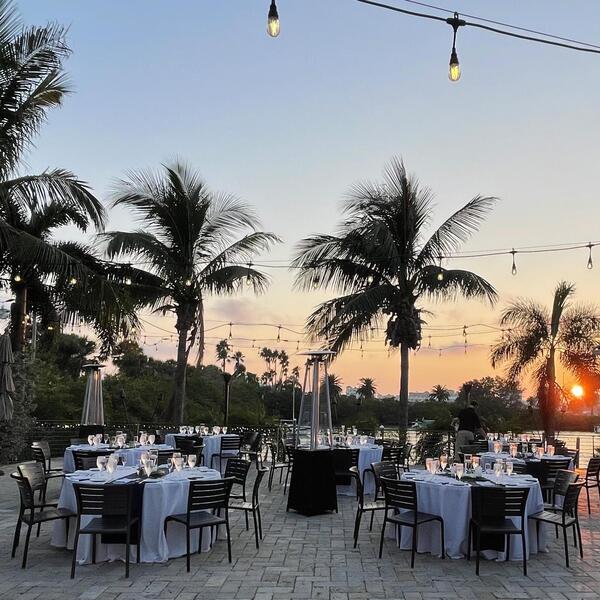 Island Way Grill