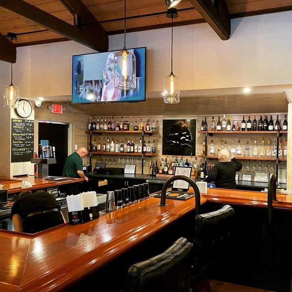 Winslow's Kitchen, Bar & Range