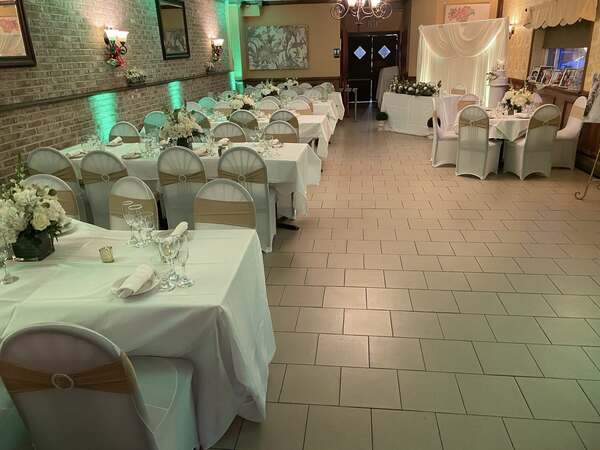 Rini's Restaurant