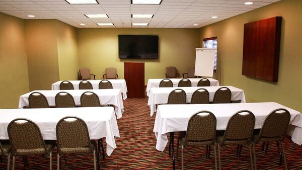 Holiday Inn Express Jamestown