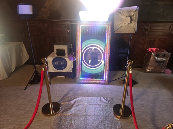 Instant Impressions PhotoBooth