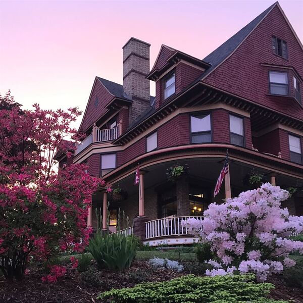 Old Rittenhouse Inn