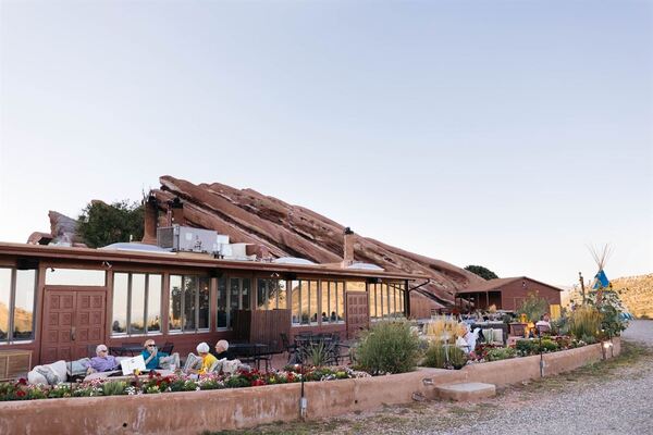 The The Fort Restaurant