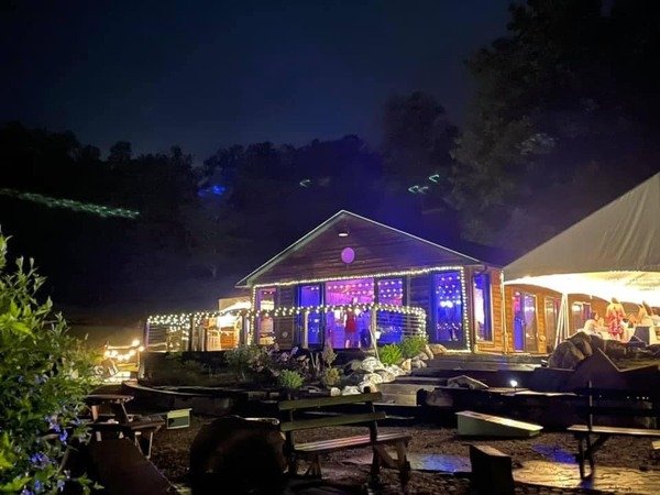 New Park Event Venue & Suites