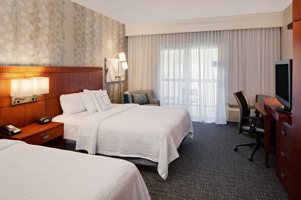 Courtyard Marriott Pittsburgh West Homestead/Waterfront