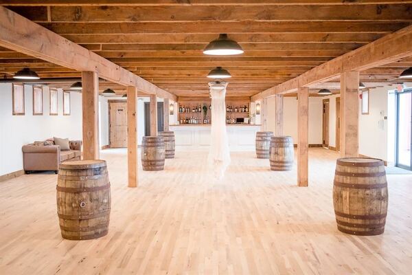 The Barn On Prairie