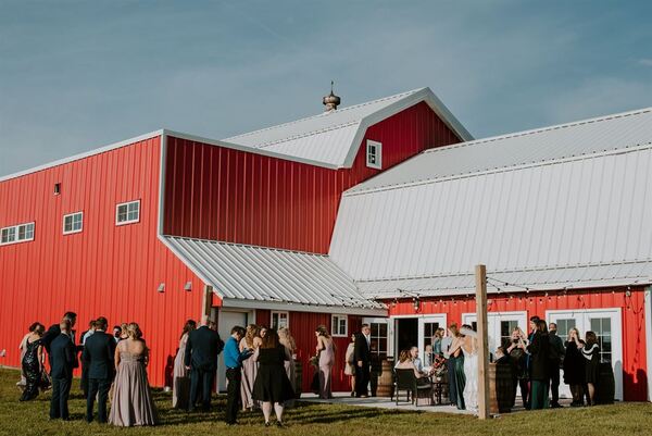 The Barn On Prairie