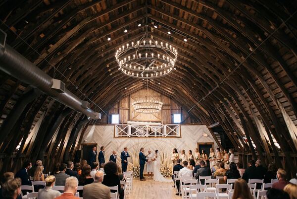 The Barn On Prairie