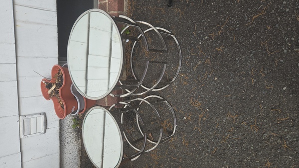 IBL Party Rentals - NJ/NY - Chair Rentals, Table Rentals, Photo booths & Balloon Decor