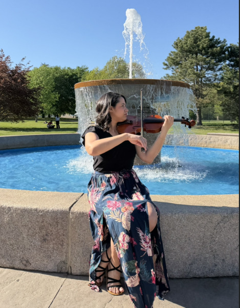 Angela Zorrilla Violinist