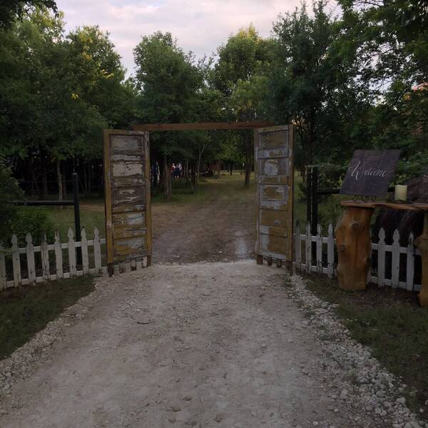 The Rising Star Ranch Events & Catering