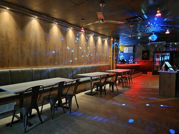 Bacchus 14th Karaoke & Bar