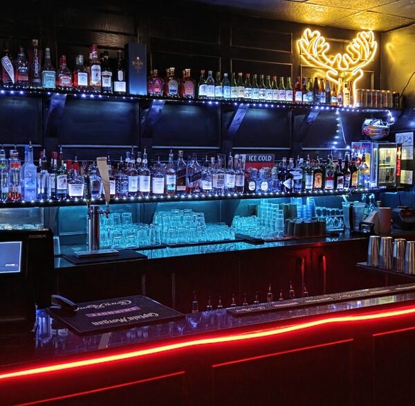 Bacchus 14th Karaoke & Bar