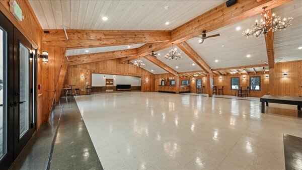 Holiday Lodge Resort
