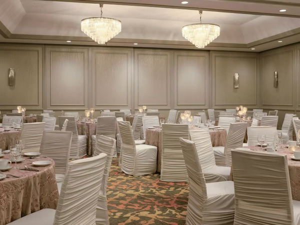 Holiday Inn Winnipeg-South