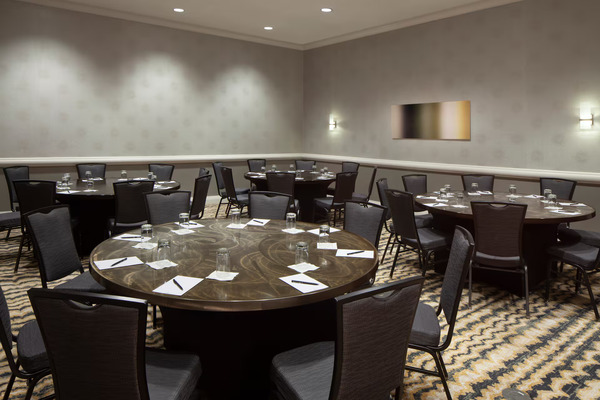 Hilton Alexandria Old Town