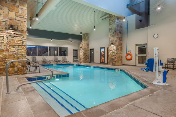 Cedar Breaks Lodge