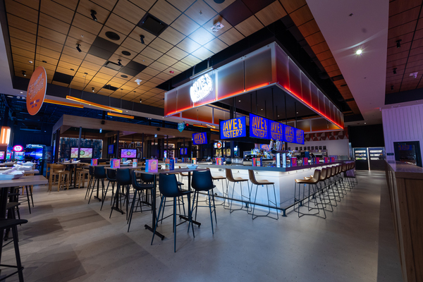 Dave & Buster's Bloomington