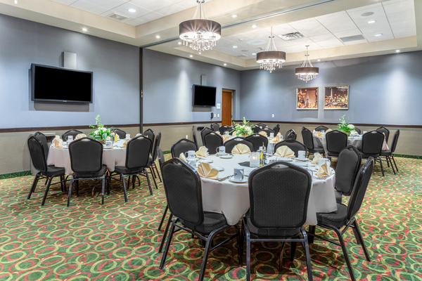Holiday Inn Eau Claire South I94