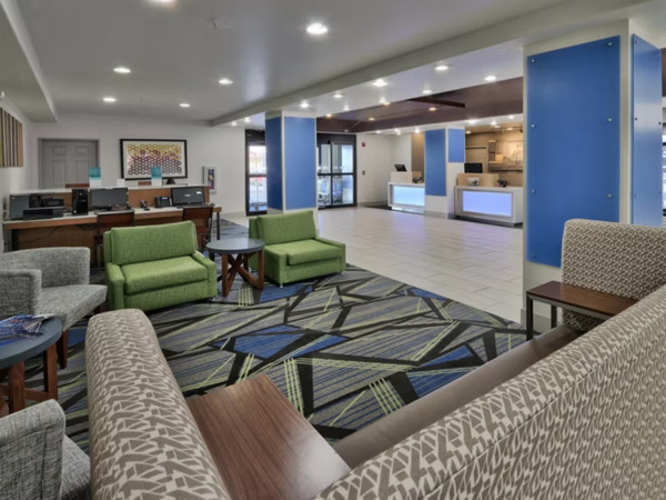 Holiday Inn Express Santa Rosa NM