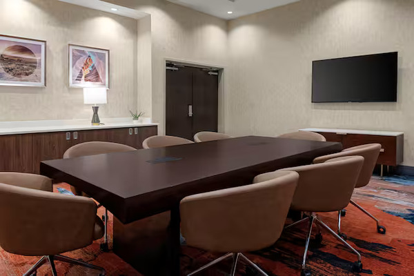 Hilton Garden Inn Downtown Chandler
