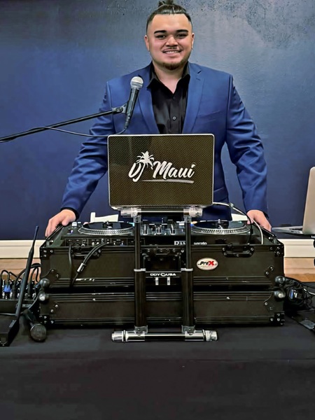 Awesome Event Pros - Lubbock DJ's & Photo Booth