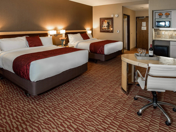 Lakeside Hotel Casino