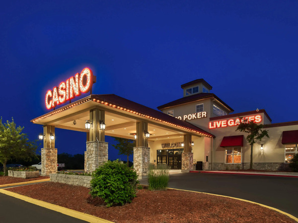 Lakeside Hotel Casino
