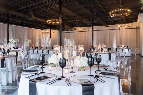 Venue 827