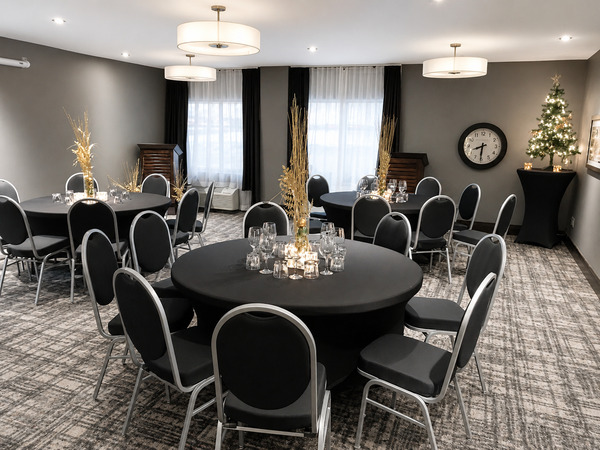 CHOP Steakhouse & Bar at Sandman Hotel Oakville