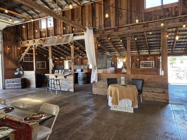 KC Ranches and Weddings