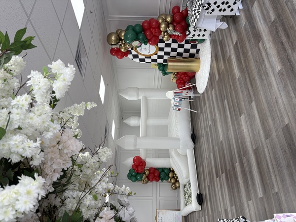 Majestic By Victoria's Cake