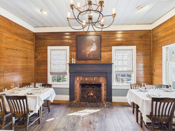Milton's Cuisine & Cocktails