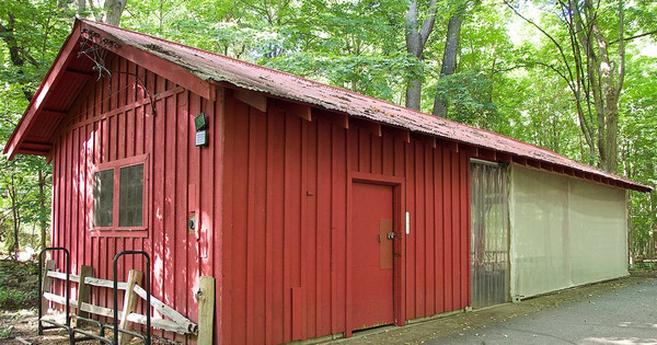 The Davis Nature Pavilion
