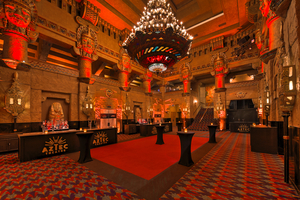 Lobby & Riverwalk Terrace