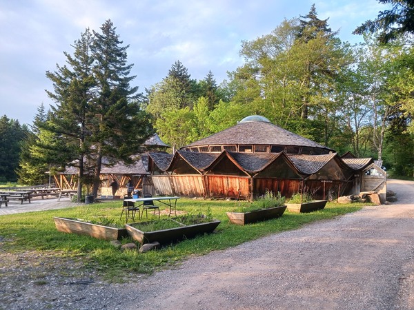 Yew Mountain Center