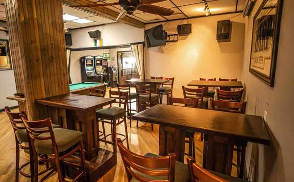 Claddagh Ring Pub