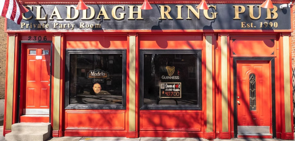 Claddagh Ring Pub