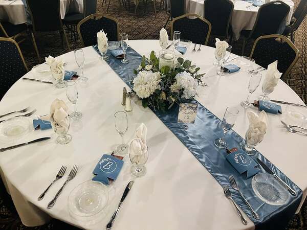 Maniaci's Banquet Center