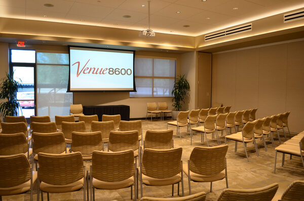 Venue8600