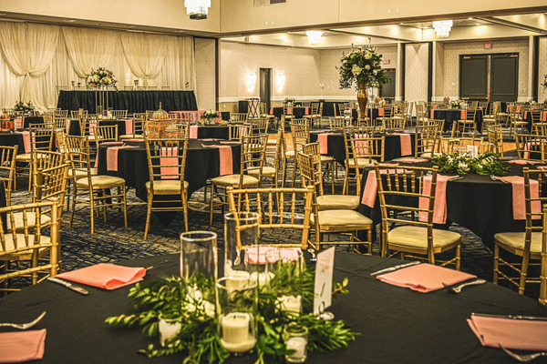 Delta Hotels Cincinnati (The Elements)