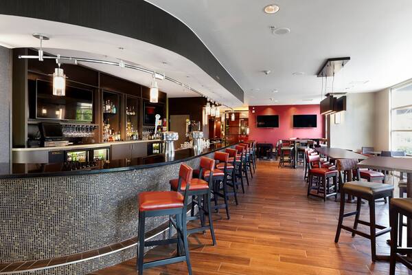 DoubleTree by Hilton Hotel San Francisco Airport North