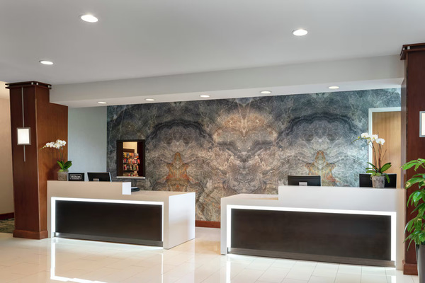 DoubleTree by Hilton Hotel San Francisco Airport North